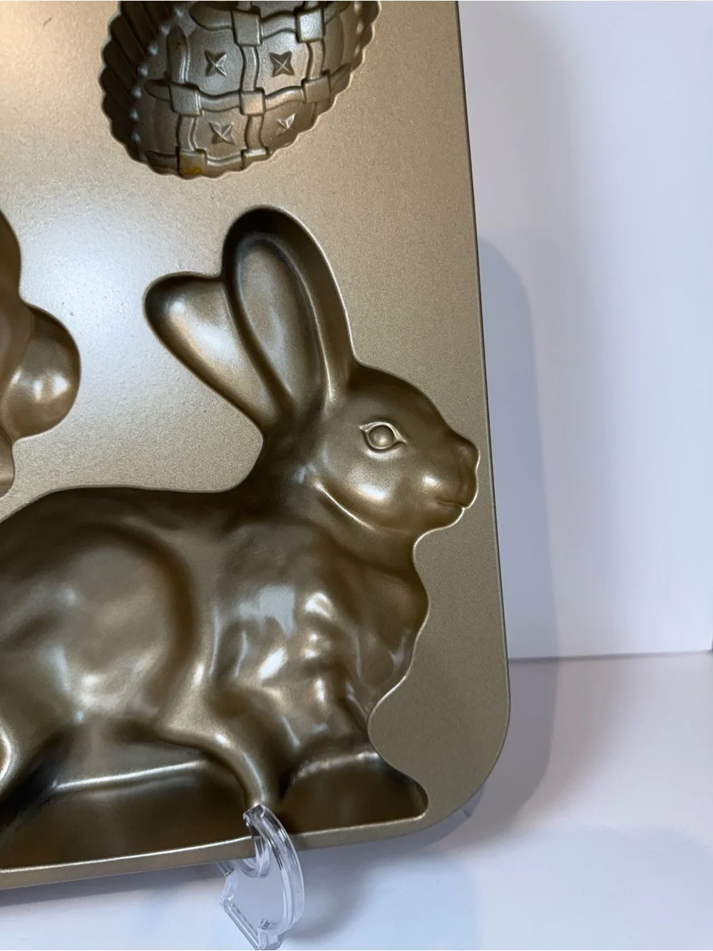 Nordic Ware Bunny Cake Pan Mold , 9.5 Cups, Makes 3D Easter Egg & Bunny. USA